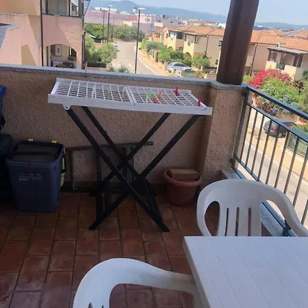 Διαμέρισμα Oasis Olbiamare